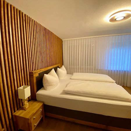 Hotel Restaurant Unikat زلتنغن راختخ المظهر الخارجي الصورة